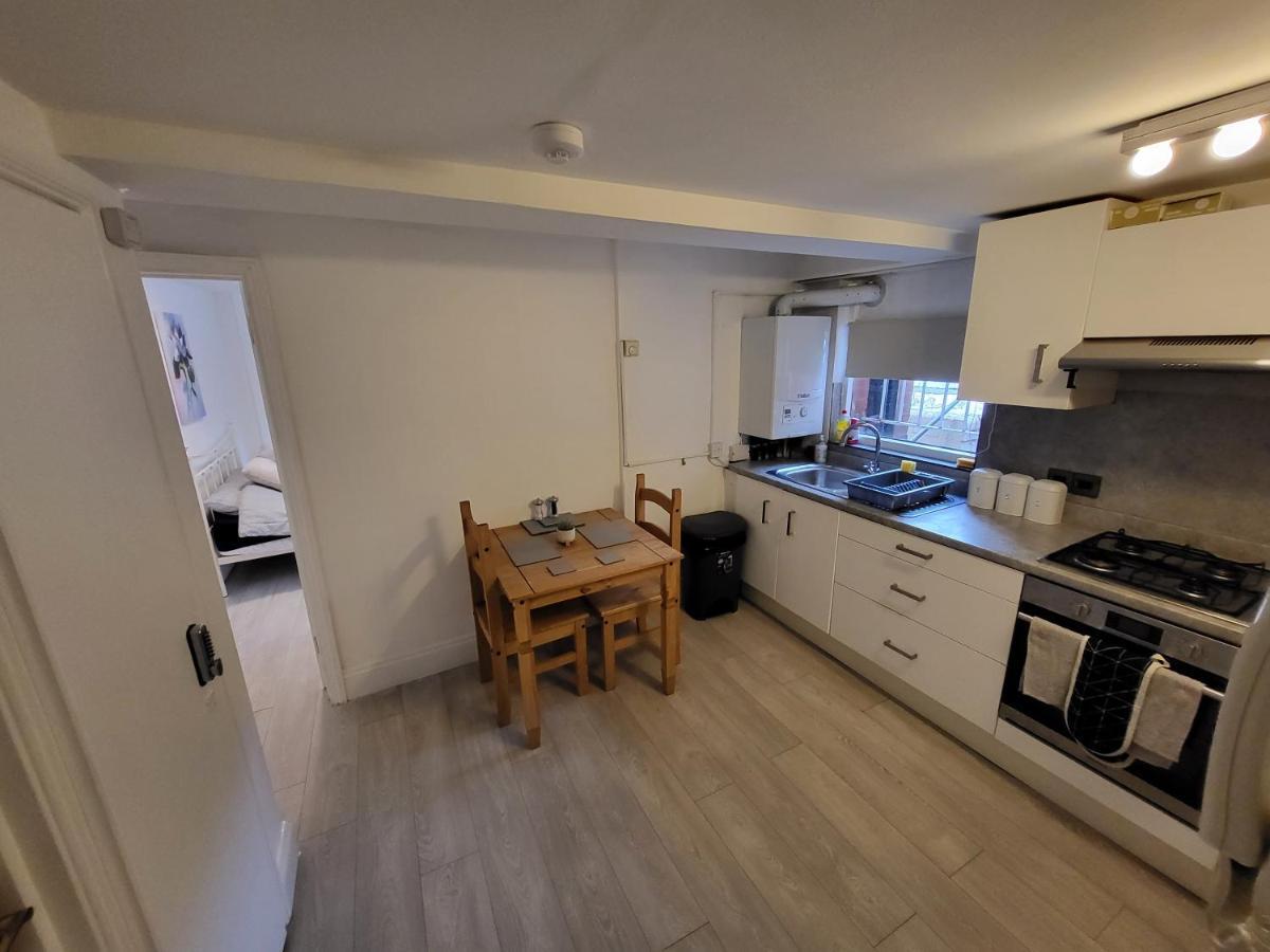 Cosy Apartment By Clapham South Underground! Londres Extérieur photo