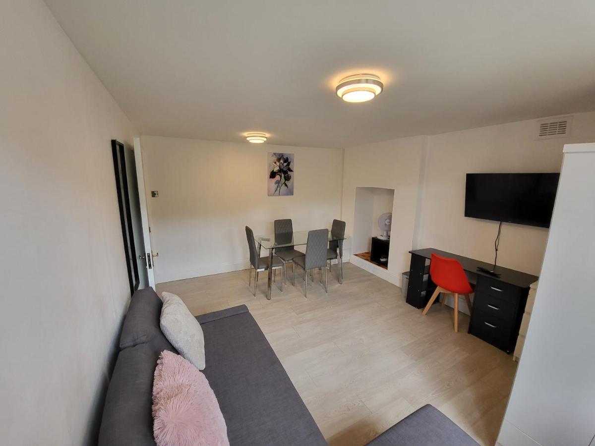 Cosy Apartment By Clapham South Underground! Londres Extérieur photo