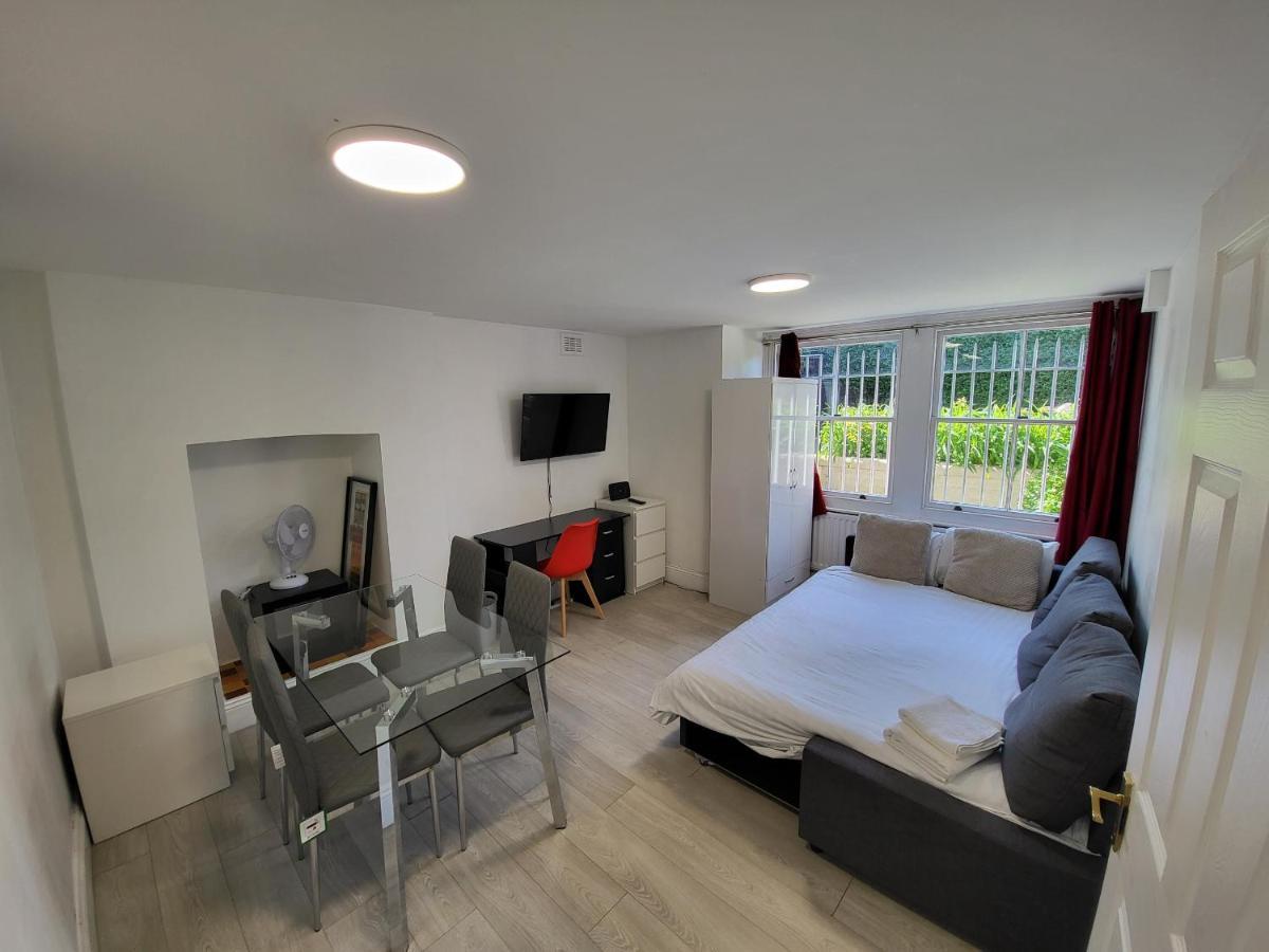 Cosy Apartment By Clapham South Underground! Londres Extérieur photo