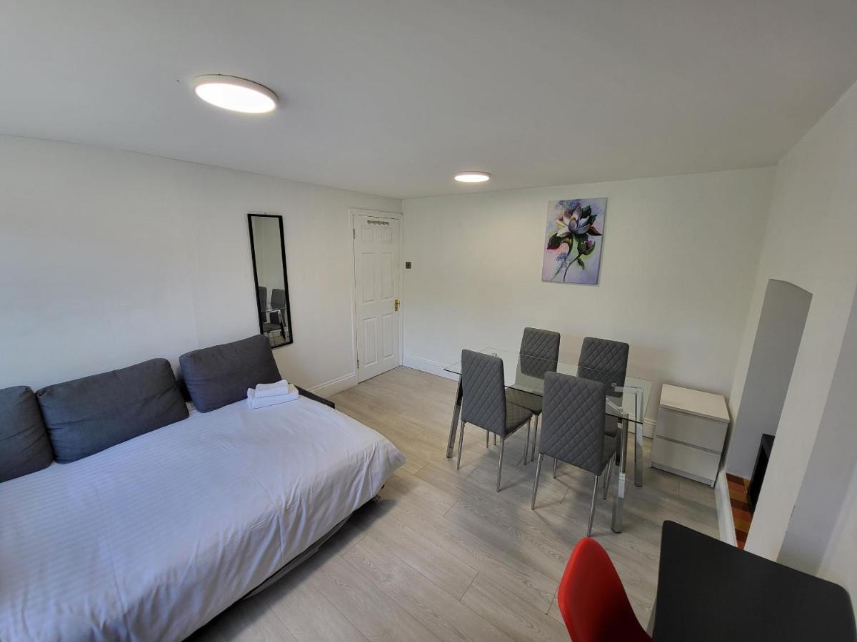 Cosy Apartment By Clapham South Underground! Londres Extérieur photo